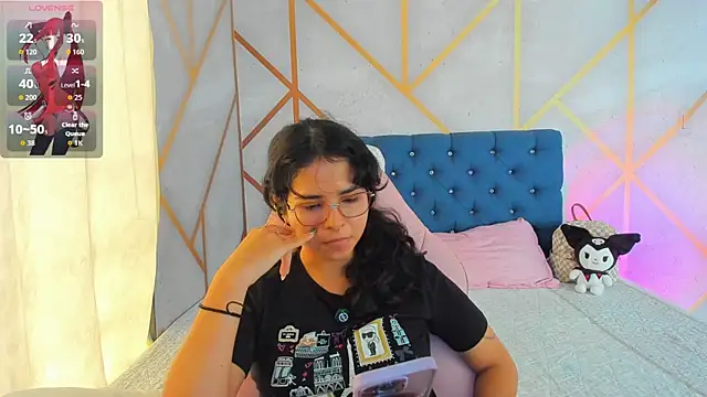  vaiolet owo online show from 02/20/26, 07:38