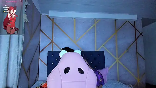  vaiolet owo online show from 02/26/26, 05:40