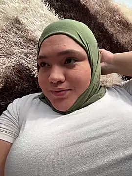 sweetmuslim01 online show from 04/16/26, 09:39