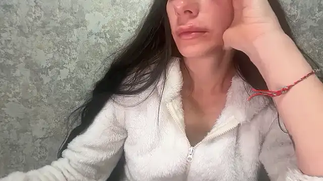 Angelinaa19 online show from 04/29/26, 07:31
