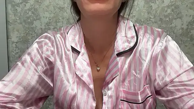 Angelinaa19 online show from 03/23/26, 08:30