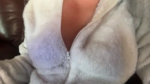 Angelinaa19 online show from 05/04/26, 02:09