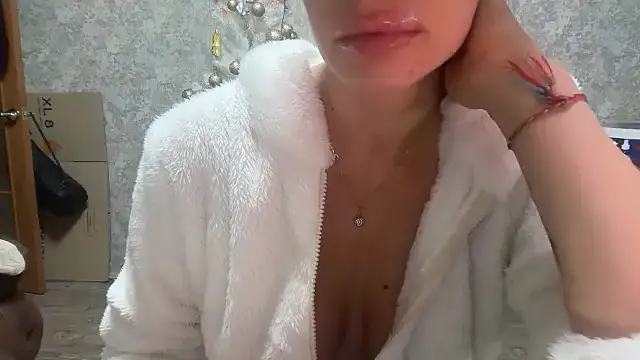 Angelinaa19 online show from 01/14/26, 08:45