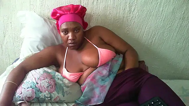 ExtraThicJuicy online show from 11/24/25, 08:03