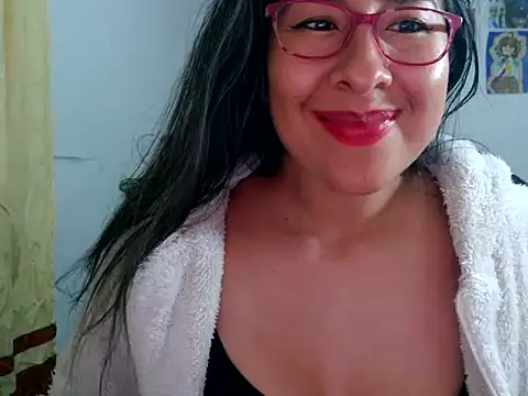 mali-fox99 online show from 11/24/25, 04:01