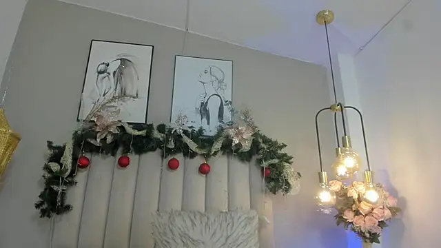 EmilyMiller 22 online show from 12/18/25, 11:47