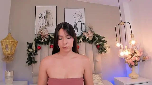 EmilyMiller 22 online show from 12/17/25, 11:37