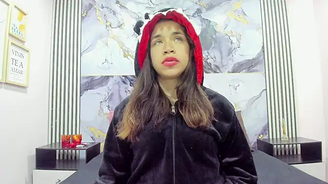 Hot Barbie Poku2 online show from 11/11/25, 03:12