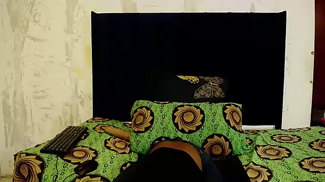 Nikistickyxx25 online show from 02/11/26, 03:45