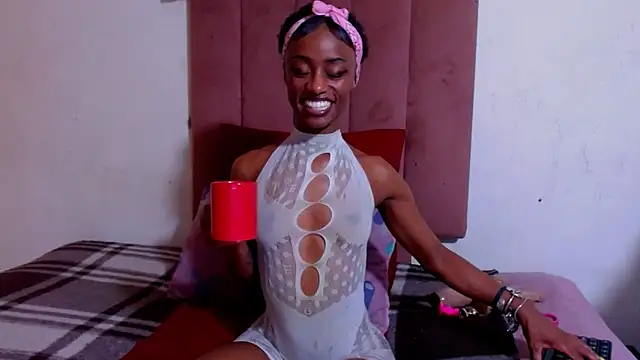 Nikistickyxx25 online show from 04/14/26, 07:52