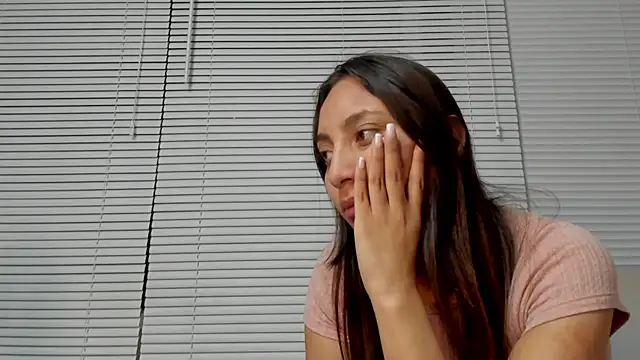 LilyGarcia online show from 06/23/26, 03:59