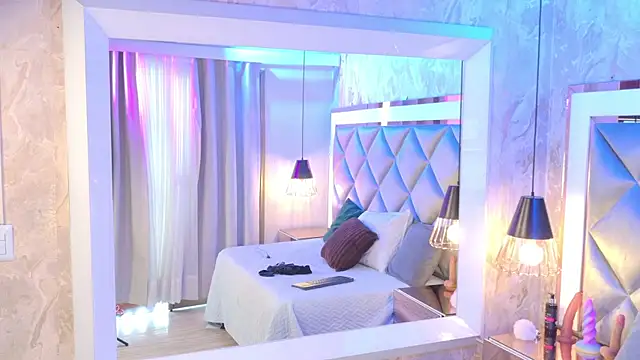 crystal gilton online show from 01/07/26, 07:19