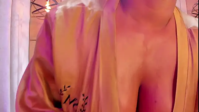 BrendaFernandez  online show from 03/19/26, 02:17