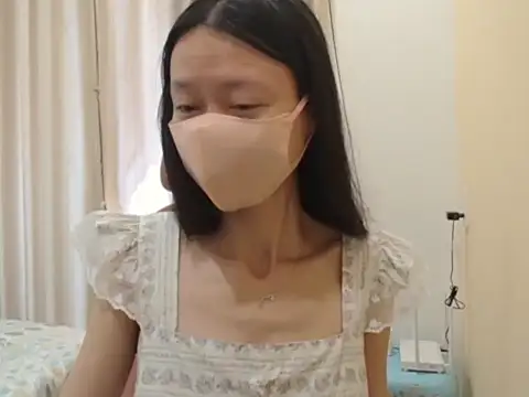 Lil-Cherries online show from 03/27/26, 01:47