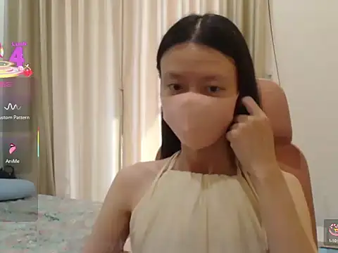 Lil-Cherries online show from 12/18/25, 03:00