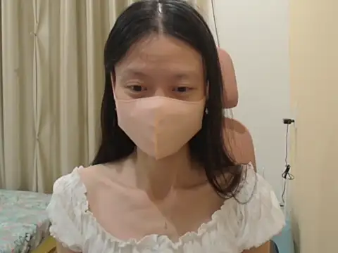 Snapshot of Lil-Cherries chatting on 02/03/26, 02:44 Lil-Cherries online show from 02/03/26, 02:44