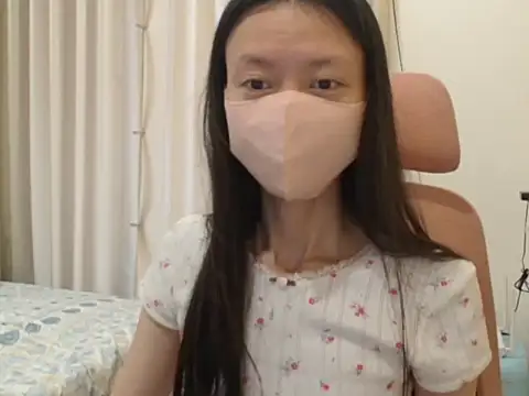 Lil-Cherries online show from 03/21/26, 06:36