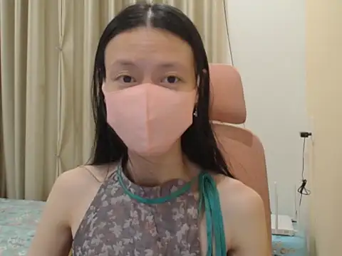 Lil-Cherries online show from 01/06/26, 02:43