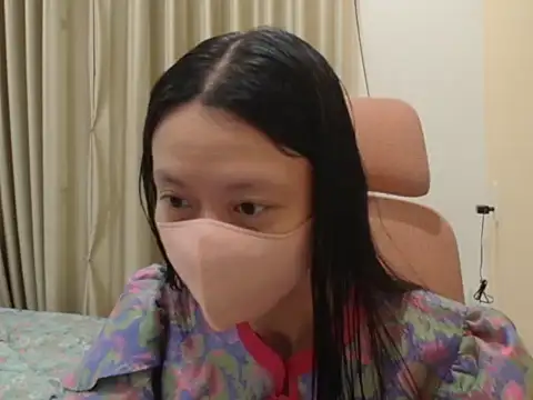 Lil-Cherries online show from 01/09/26, 05:09