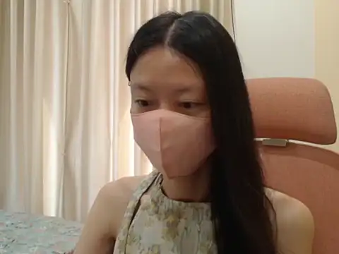 Lil-Cherries online show from 01/06/26, 02:37