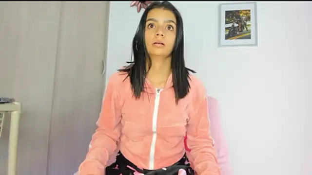 KIMMY MONTIELL online show from 01/08/26, 11:49