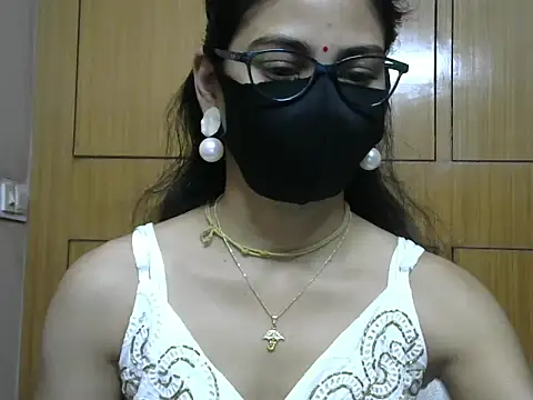 Fairy Pie online show from 04/11/26, 10:35