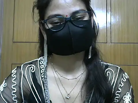 Fairy Pie online show from 05/12/26, 06:25
