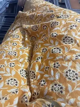 Snapshot of Rathi_telugu_couple chatting on 07/09/26, 04:35 Rathi telugu couple online show from 07/09/26, 04:35