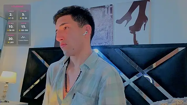 Un Sluttyy online show from 04/08/26, 11:33