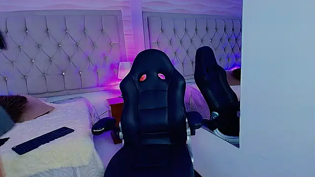 Liathompson FG online show from 04/07/26, 07:48