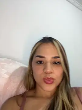 Sara  Secret online show from 12/14/25, 12:50