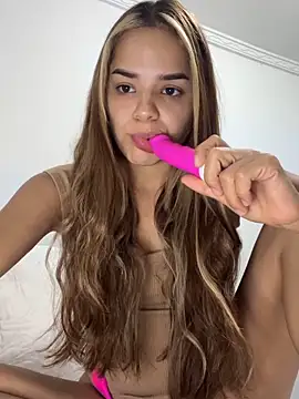 Sara  Secret online show from 11/13/25, 01:42