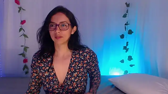 Belladonna lips online show from 06/10/26, 03:41