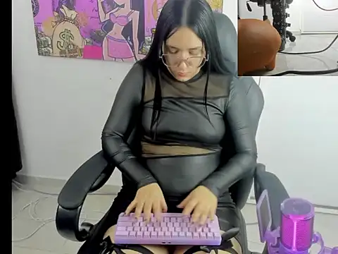 queen findom1 online show from 02/03/26, 04:54