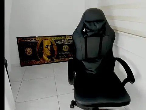 queen findom1 online show from 04/03/26, 05:47