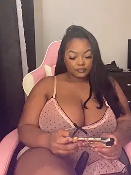 Fxncymuse online show from 04/22/26, 04:14