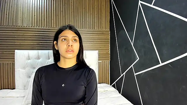 ZarinaWynne online show from 03/29/26, 12:51