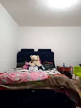 themorenofit08 online show from 04/07/26, 05:48