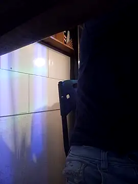 themorenofit08 online show from 12/05/25, 12:43