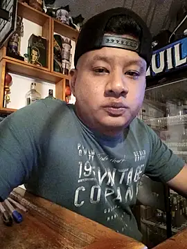 themorenofit08 online show from 03/05/26, 01:02