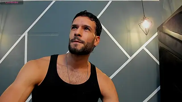 Jacob Benelli online show from 05/01/26, 01:21