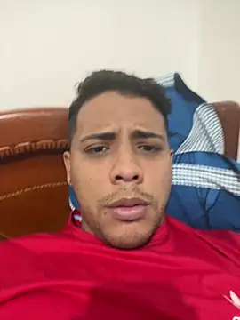 Yefridudamelflores online show from 04/07/26, 11:28