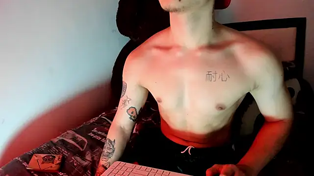 Snapshot of Zeus_Jeff chatting on 11/24/25, 09:37 Zeus Jeff online show from 11/24/25, 09:37