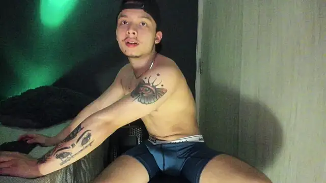 Snapshot of Zeus_Jeff chatting on 02/06/26, 05:58 Zeus Jeff online show from 02/06/26, 05:58