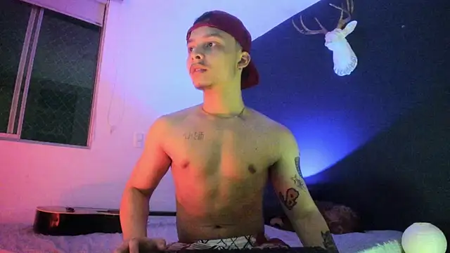 Snapshot of Zeus_Jeff chatting on 02/21/26, 03:08 Zeus Jeff online show from 02/21/26, 03:08