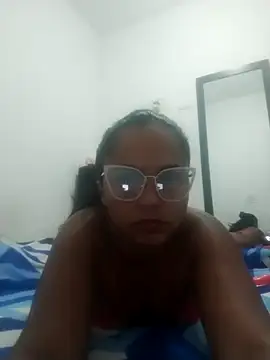  Lizeth  online show from 12/15/25, 07:47