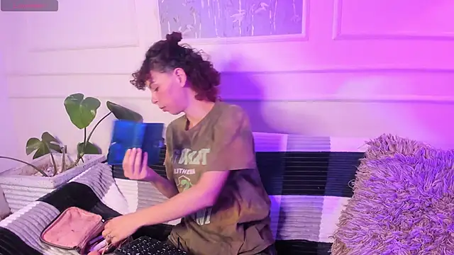 AliceMadnes online show from 03/14/26, 12:44