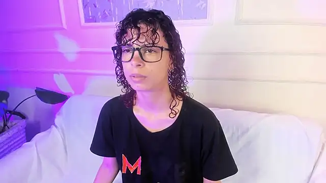 AliceMadnes online show from 04/04/26, 03:18