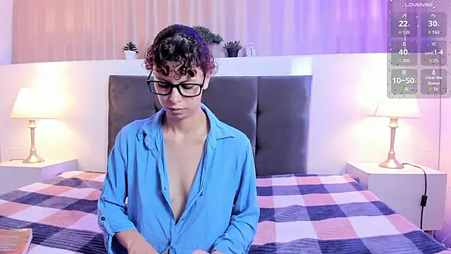 AliceMadnes online show from 02/28/26, 05:23