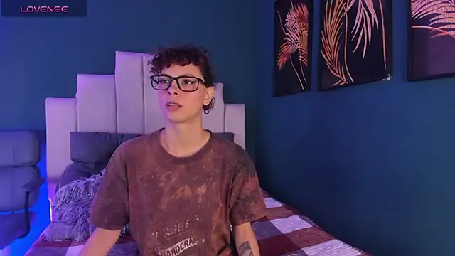 AliceMadnes online show from 02/26/26, 01:00